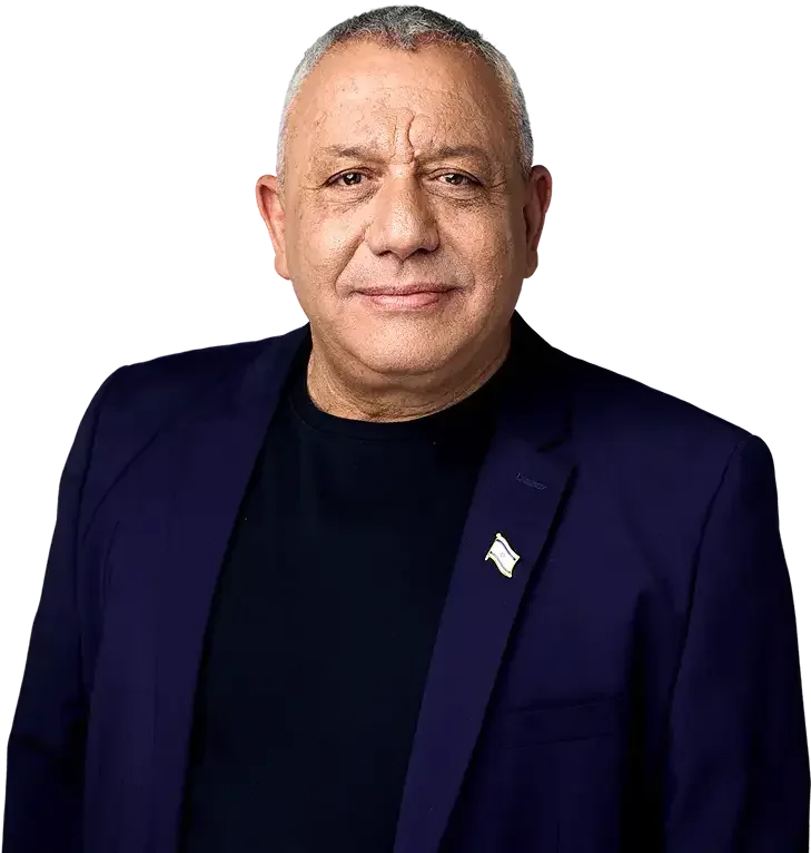 גדי איזנקוט בתמונת הפרויקט של אתר ישר